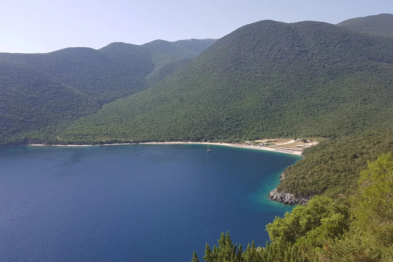 Kefalonia Accommodation near Antisamos
